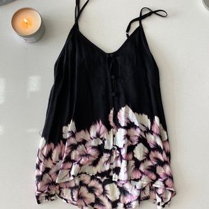 Kimchi blue cropped blouse